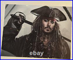 Johnny Depp PIRATES OF THE CARIBBEAN Hand Signed Autographed 8x10 Photo withCOA
