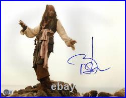 Johnny Depp Signed 11x14 Photo Pirates Of The Caribbean Autograph Beckett 4
