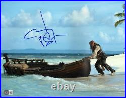 Johnny Depp Signed 11x14 Photo Pirates Of The Caribbean Autograph Beckett 9