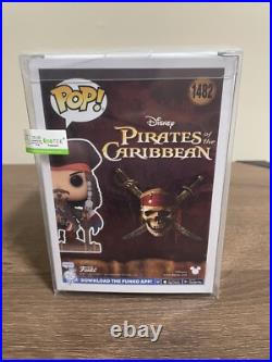 Johnny Depp Signed Auto Jack Sparrow Funko Pirates of the Caribbean Beckett auth Johnny Depp Signed Auto Jack Sparrow Funko Pirates of the Caribbean Beckett auth