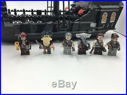 LEGO #4184 PIRATES OF THE CARIBBEAN The Black Pearl