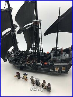 LEGO #4184 PIRATES OF THE CARIBBEAN The Black Pearl