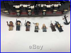 LEGO 4195 Pirates Of The Caribbean Queen Annes Revenge With minifigures Complete