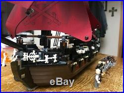 LEGO 4195 QUEEN ANNE'S REVENGE Pirates of the Caribbean Including Minifigs