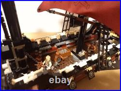 LEGO 4195 Queen Anne's Revenge PIRATES OF THE CARIBBEAN ON STRANGER TIDES 2011