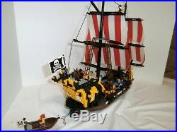 LEGO Pirates #6285 Black Seas Barracuda 100% Complete withInstructions & Minifigs
