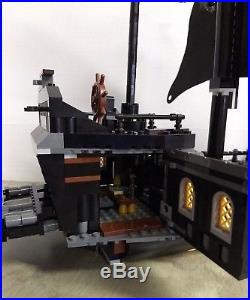 LEGO Pirates of the Caribbean 4184 The Black Pearl withJack Sparrow Incomplete