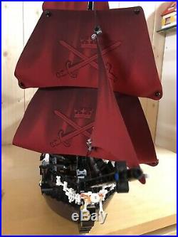 LEGO Pirates of the Caribbean Queen Anne's Revenge (4195) Complete, Ins