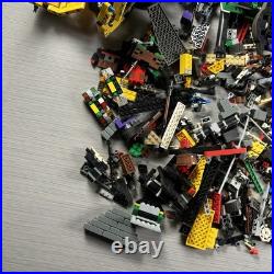LEGO Pirates of the Caribbean Queen Anne's Revenge 4195 + Minifigures Incomplete LEGO Pirates of the Caribbean Queen Anne's Revenge 4195 + Minifigures Incomplete