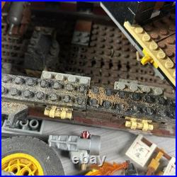 LEGO Pirates of the Caribbean Queen Anne's Revenge 4195 + Minifigures Incomplete LEGO Pirates of the Caribbean Queen Anne's Revenge 4195 + Minifigures Incomplete