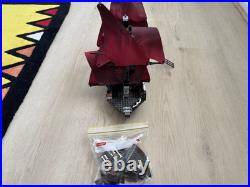 LEGO Pirates of the Caribbean Queen Anne's Revenge (4195). READ DESCRIPTION LEGO Pirates of the Caribbean Queen Anne's Revenge (4195). READ DESCRIPTION