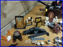 LEGO Pirates of the Caribbean Queen Annes Revenge 4195 + figures incomplete
