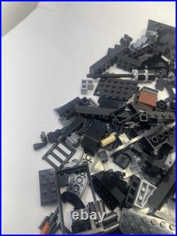 LEGO Pirates of the Caribbean The Black Pearl (4184) Parts Incomplete. See Pics