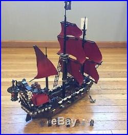 Lego #4195 Pirates of the Caribbean Queen Anne's Revenge 100% Complete