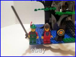 Lego 6077 Forestmen's River Fortress 1989 100% Build Complete