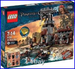 Lego Pirates of the Caribbean On stranger Tides Whitecap Bay (4194) 2012