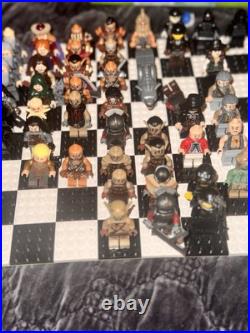 Lot Of Minifigures From Lego Lord of the Rings Set + Pirates Of The Caribbean Lot Of Minifigures From Lego Lord of the Rings Set + Pirates Of The Caribbean