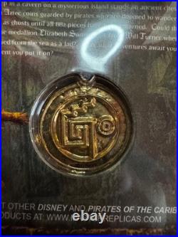 MASTER REPLICAS Pirates Of The Caribbean Dead Man Chest Elizabeth Coin Necklace