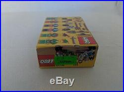 MISB Sealed New Lego Vintage Castle Knights 6103 Minifigure Samsonite Canada Box