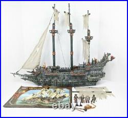 Mega Bloks 1029 Pirates of the Caribbean Flying Dutchman- Near Complete & Extras