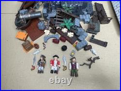 Mega Bloks Dread Eye's Ghost Ship Pirates of the Caribbean Huge Collection