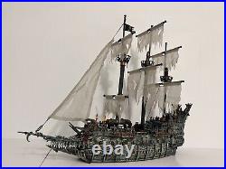 Mega Bloks Pirates Of The Caribbean At World's End Flying Dutchman 1067 Complete