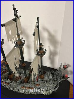 Mega Bloks Pirates of the Caribbean FLYING DUTCHMAN 1029 Pirate Ship READ Mega Bloks Pirates of the Caribbean FLYING DUTCHMAN 1029 Pirate Ship READ