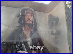 NECA Pirates of the Caribbean Dead Man's Chest Capt. Jack Sparrow 18 Motion
