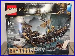 NEW LEGO Pirates of the Caribbean Silent Mary Ship Building Kit 71042 Open Box