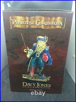 New in Box Pirates Of The Caribbean Davy Jones Animated Maquette Figure 312/1000