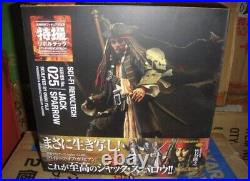 Original KAIYODO Pirates of the Caribbean Revoltech Jack Sparrow Action Figures