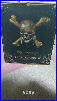 Pirates Of The Caribbean Jack Sparrow Figure 1/6 Scale