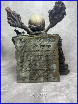 Pirates Of The Caribbean Sculpture RARE Crew Gift Pirates Of The Caribbean Sculpture RARE Crew Gift