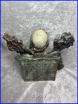 Pirates Of The Caribbean Sculpture RARE Crew Gift Pirates Of The Caribbean Sculpture RARE Crew Gift