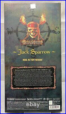Pirates of Caribbean Dead Man`s Chest Jack Sparrow RAH 1/6 Figure Medicom