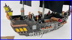 Pirates of The Caribbean Mega Bloks Black Pearl Ship Complete with Instructions