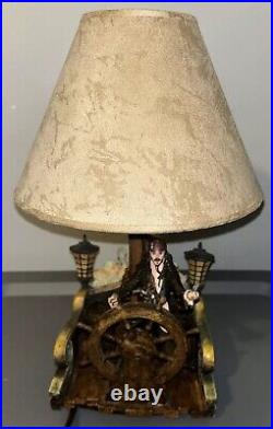 Pirates of the Caribbean Jack Sparrow Black Pearl Table Lamp #817-198