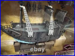 Pirates of the Caribbean Pirate Armada The Black Pearl Model Figure Disney