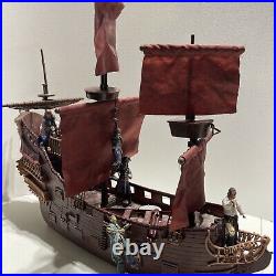 Pirates of the Caribbean Pirate ship Jack Sparrow and Characters Included