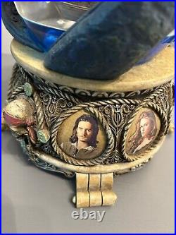 RARE Pirates Of The Caribbean Musical Water Globe