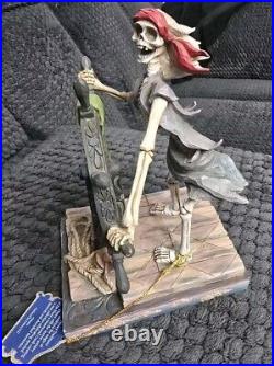 Rare Disney Jim Shore Figurine Pirates of the Caribbean Helmsman