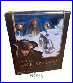 S. H. Figuarts Pirates Of The Caribbean Jack Sparrow Bandai US Seller
