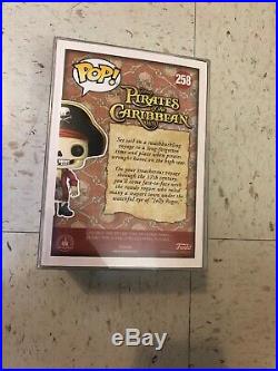 Sdcc 2017 Exclusive Gitd Jolly Roger Funko Pop Le 1000 Pirates Of The Caribbean