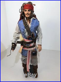 Tonner Disney Pirates Of The Caribbean Captain Jack Sparrow