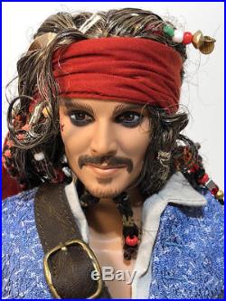 Tonner Disney Pirates Of The Caribbean Captain Jack Sparrow
