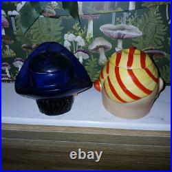 Vtg Set Of 2 Disneyland New Orleans Square Pirates Of The Caribbean Jars W Lids Vtg Set Of 2 Disneyland New Orleans Square Pirates Of The Caribbean Jars W Lids