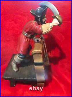 WDCC Pirates of the Caribbean Fire at Will Captain of the Wicked Wench READ