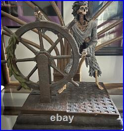 Walt Disney Parks Figurine Pirates of the Carribean Skeleton Crew Helmsman