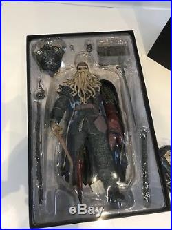 XD Davy Jones Pirates Of The Caribbean 1/6 Scale Figure Hot Toys