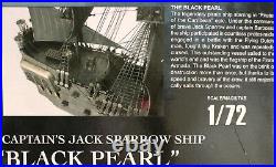 ZVEZDA 9037 Plastic Model Kit 1/72 Black Pearl Captains Jack Sparrow Ship Disney